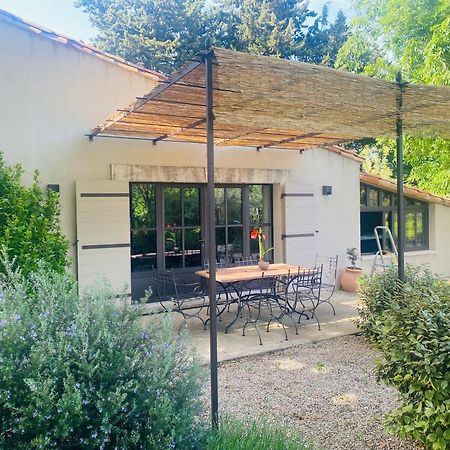 Gite Du Mas De La Finiere ,Avec Spa Interieur Châteaurenard Exterior photo