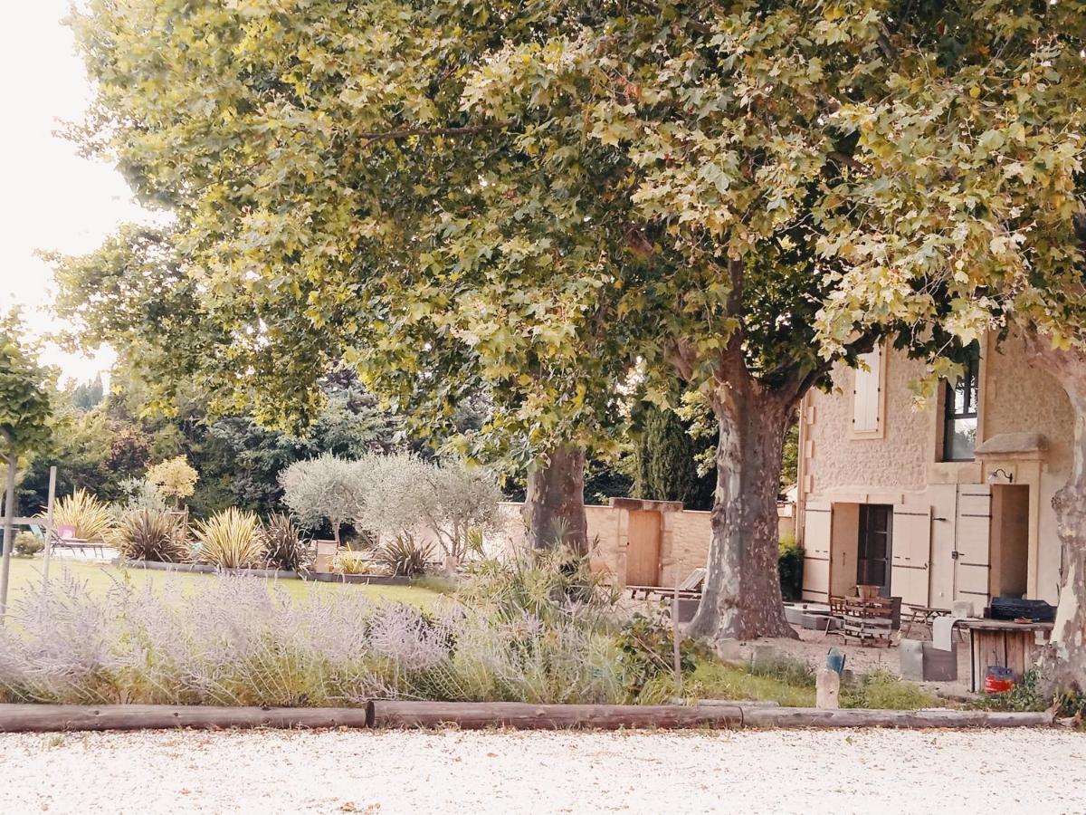 Gite Du Mas De La Finiere ,Avec Spa Interieur Châteaurenard Exterior photo