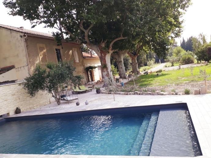 Gite Du Mas De La Finiere ,Avec Spa Interieur Châteaurenard Exterior photo