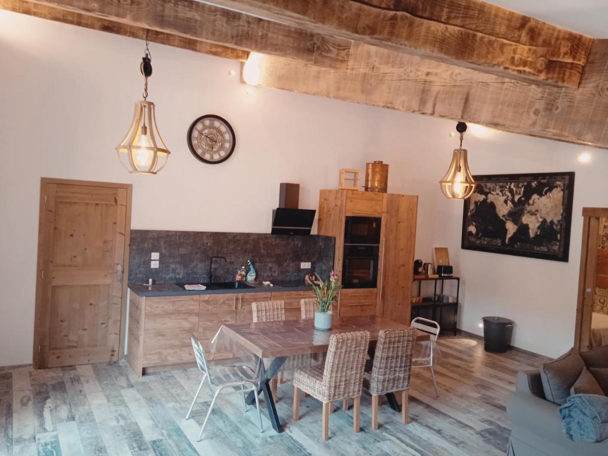 Gite Du Mas De La Finiere ,Avec Spa Interieur Châteaurenard Exterior photo