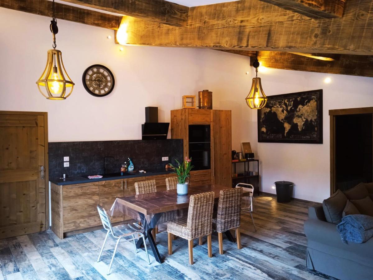 Gite Du Mas De La Finiere ,Avec Spa Interieur Châteaurenard Exterior photo